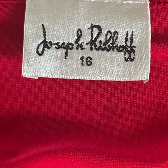 JOSEPH RIBKOFF Red Off The Shoulder Halter Style Blouse Drape Neck Top Sz 16 - Picture 10 of 11